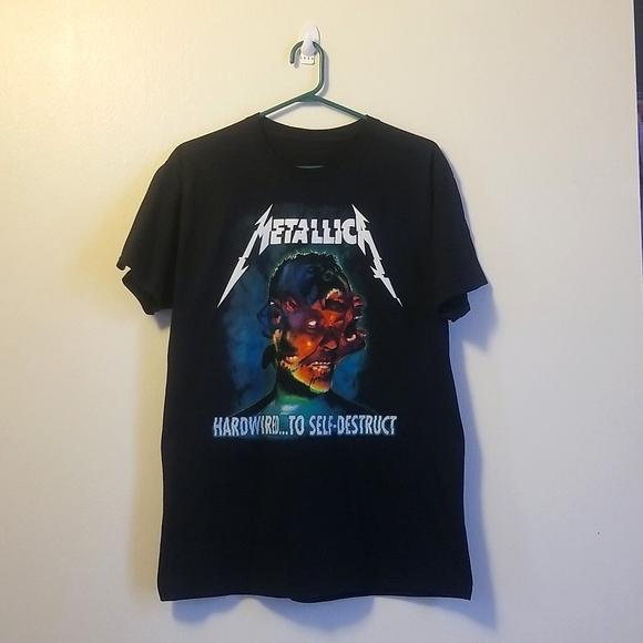 SOLD - 🌸BOGO Metallica Black T-shirt "Hardwired... to Destruct" - Picture 1 of 6